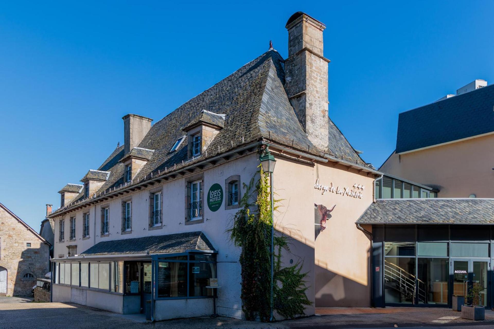 Logis Hotel Restaurant Auberge De La Xaintrie Saint-Privat  Buitenkant foto